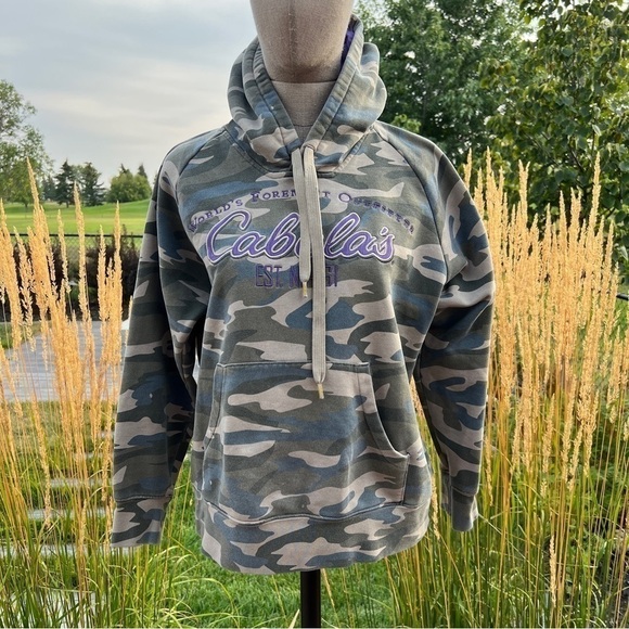 Cabela’s Camo Embroidered Graphic Logo Casual Hoodie - Picture 7 of 12